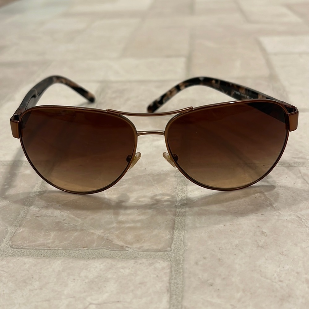 Tory Burch Tortoise Gold Accent Aviator Style Designer Sunglasses